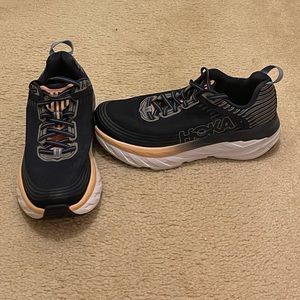 HOKA Bondi 6
